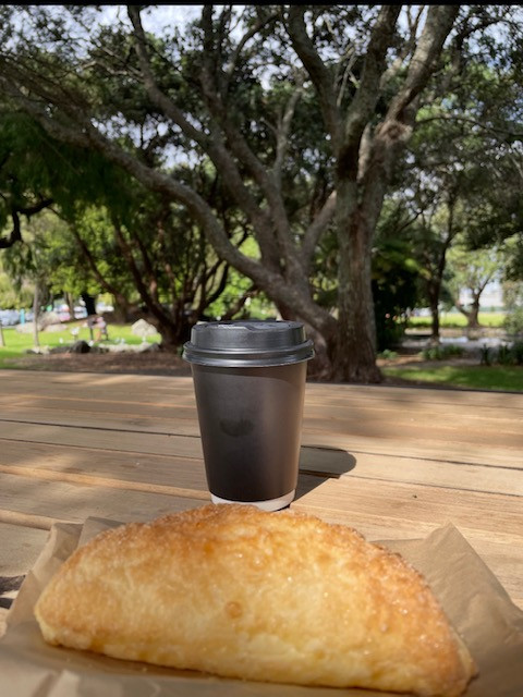 coffee 4 & apply turnover
