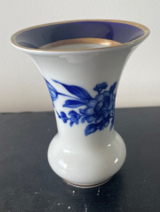 vase-Royal Dux-Czechaslavakia 1900-1953