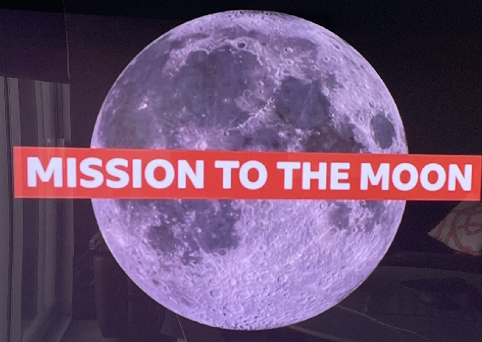 MISSION TO THE MOON